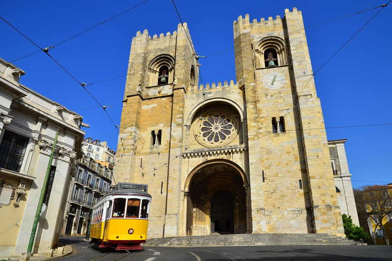 Lisbon Cathedral - Bespoke Concert Tours - Musica Europa