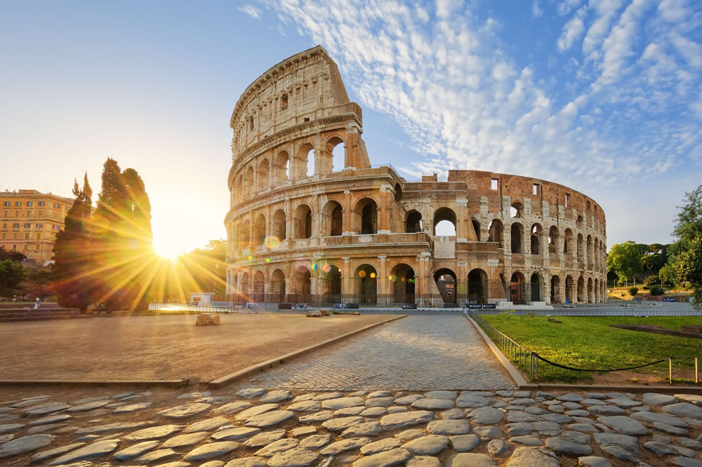 Colosseum Sunrise - Rome - Bespoke Concert Tours - Musica Europa