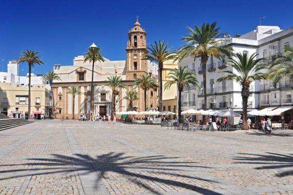 Iglesia Santiago Cadiz - Andalucia - Bespoke Concert Tours - Musica Europa