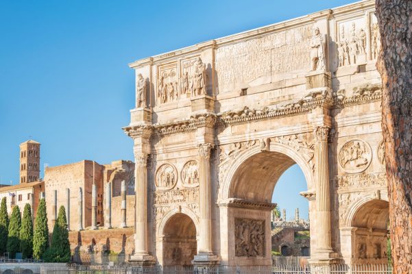 Roman Arch - Rome - Bespoke Concert Tours - Musica Europa